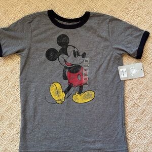 NWT - Boys 5/6 Disney Mickey gray t-shirt.